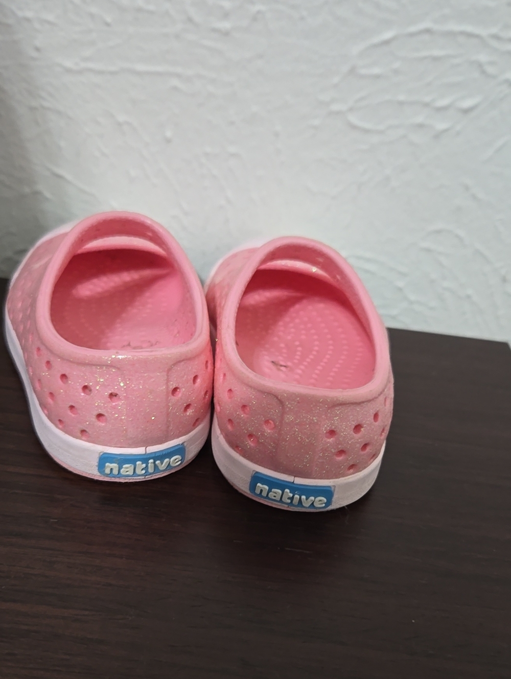 Native Shoes - Picture 2 of 3